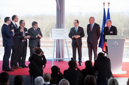 07.9.P Inauguration-officielle-LGV-tribune