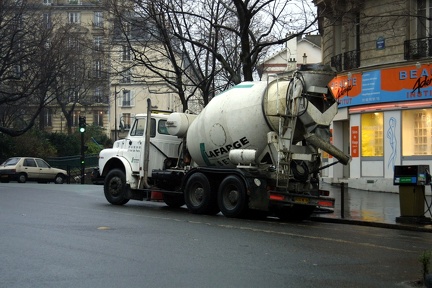 00580 camion beton port paris dv