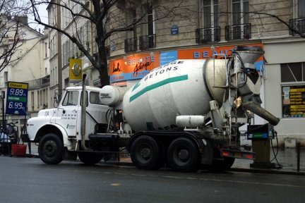 00581 camion beton port paris dv