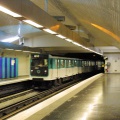 Métro à PARIS ligne 4