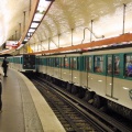 Métro à PARIS ligne 4