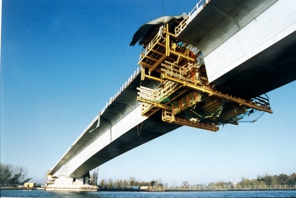  Pont Sully